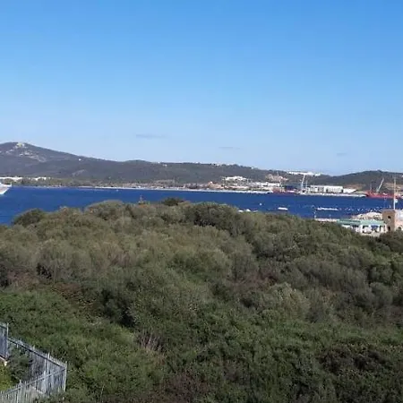 公寓 Marina Seaview *