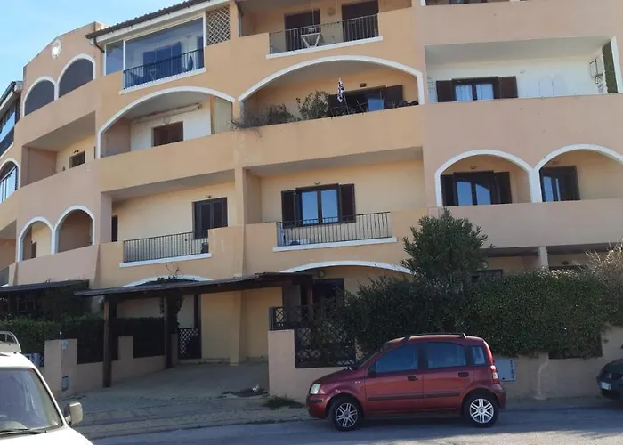 Marina Seaview Apartment Olbia